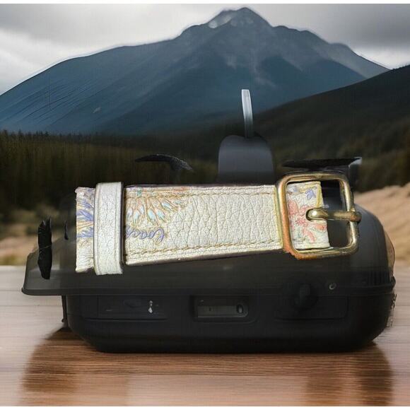 WATCH STRAP Coach Apple Watch Strap Pink & Purple Flowers W/Glitter Wrist wear - Picture 4 of 9